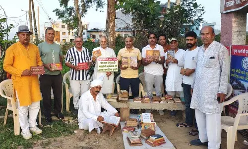 मूर्तियों के बाद अब ग्रंथों की बेअदबी, रोहतक में बढ़ा तनाव