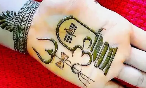 Simple and Easy Mehndi Designs:सरल और आसान मेहंदी डिज़ाइनों से इस सोमवार को ट्रेंडी और आध्यात्मिक बनाएँ Simple and Easy Mehndi Designs:सरल और आसान मेहंदी डिज़ाइनों से इस सोमवार को ट्रेंडी और आध्यात्मिक बनाएँ