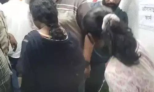 आरक्षक के घरों से दो बच्चियों का रेस्क्यू, जानिए क्या है पूरा मामला आरक्षक के घरों से दो बच्चियों का रेस्क्यू, जानिए क्या है पूरा मामला