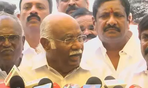 पूर्व सांसद अनवर राजा को AIADMK से निकाला गया