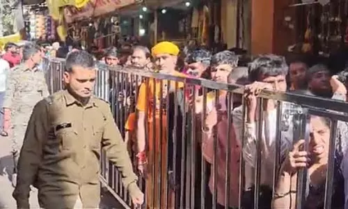 ओंकारेश्वर में सावन के दूसरे सोमवार को उमड़े श्रद्धालु, भक्ति में डूबी तीर्थनगरी