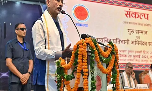 Jaishankar, 4 करोड़ घर जापान की पूरी आबादी के बराबर