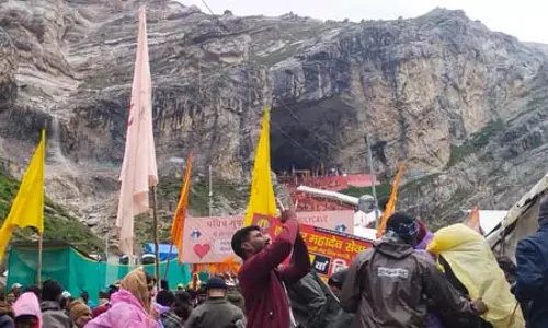 अमरनाथ यात्रा: 3 लाख से अधिक श्रद्धालुओं ने किए बाबा बर्फानी के दर्शन