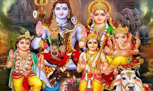 Somwar special: महादेव के ये चमत्कारी मंत्र करेंगे सब दुखों का अंत Somwar special: महादेव के ये चमत्कारी मंत्र करेंगे सब दुखों का अंत