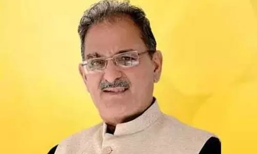 लद्दाख एलजी कविंदर गुप्ता ने पूर्व एलजी ब्रिगेडियर मिश्रा से की मुलाकात लद्दाख एलजी कविंदर गुप्ता ने पूर्व एलजी ब्रिगेडियर मिश्रा से की मुलाकात
