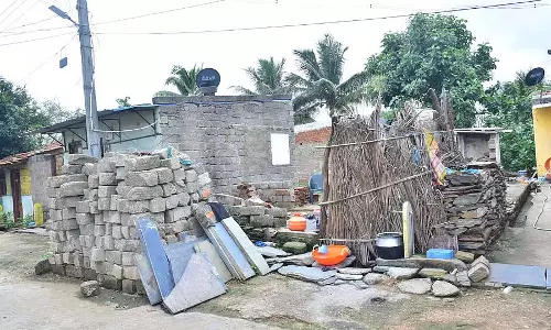 सरकार कार्रवाई करने में विफल रही: पड़ोसी पीड़ितों के आंसू
