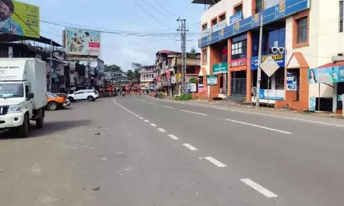 पुनालुर-मुवत्तुपुझा सड़क निर्माण; बड़े पैमाने पर भ्रष्टाचार का आरोप लगाते हुए राज्यपाल से शिकायत की