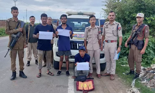 Assam के कछार में पुलिस ने 439 ग्राम सोने के बिस्कुट जब्त किए, एक गिरफ्तार