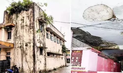 अलप्पुझा KSRTC भवन खतरे में अलप्पुझा KSRTC भवन खतरे में