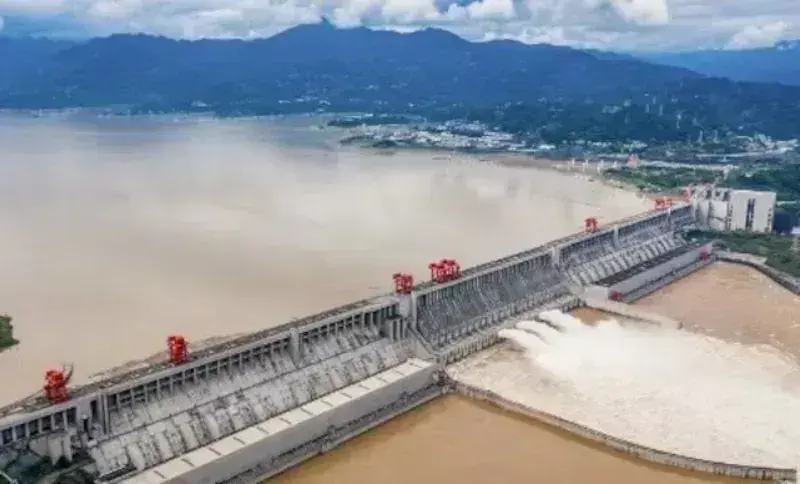 Assam: सीएम हिमंत बिस्वा सरमा ने कहा, चीन के बांध से अभी कोई खतरा नहीं Assam: सीएम हिमंत बिस्वा सरमा ने कहा, चीन के बांध से अभी कोई खतरा नहीं