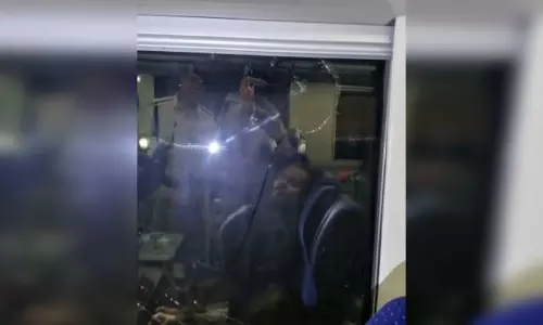 वंदे भारत ट्रेन को बनाया गया निशाना, किया पथराव, नाबालिगों ने जो खुलासा किया वो हैरान कर देगा