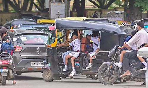 Davanagere : छात्रों की यात्रा अभी भी असुरक्षित