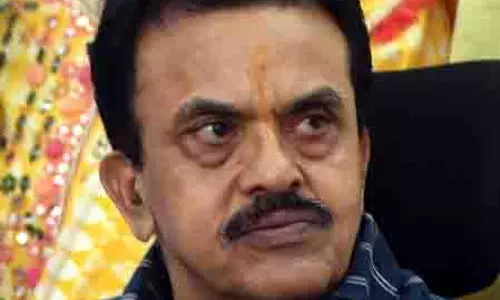 शिवसेना-भाजपा ने 2006 के मुंबई ट्रेन विस्फोट फैसले को दुर्भाग्यपूर्ण बताया, AIMIM ने इसका स्वागत किया शिवसेना-भाजपा ने 2006 के मुंबई ट्रेन विस्फोट फैसले को दुर्भाग्यपूर्ण बताया, AIMIM ने इसका स्वागत किया