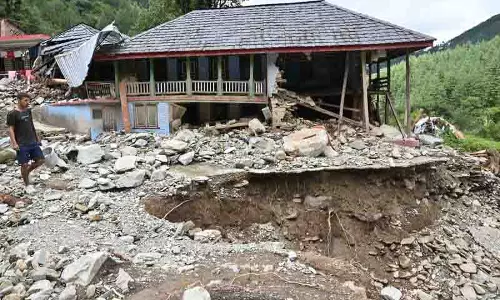 Himachal की आपदाओं के अध्ययन के लिए केंद्र ने विशेष टीम गठित की
