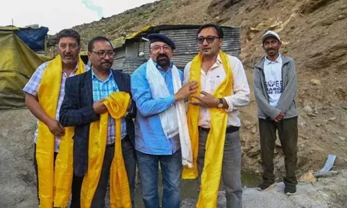 CEC ने पार्काचिक-खौस में चल रहे कार्यों का निरीक्षण किया