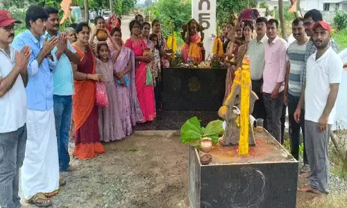 Karepalli Sri Venkatasai नगर में बोनालू का भव्य उत्सव मनाया गया Karepalli Sri Venkatasai नगर में बोनालू का भव्य उत्सव मनाया गया
