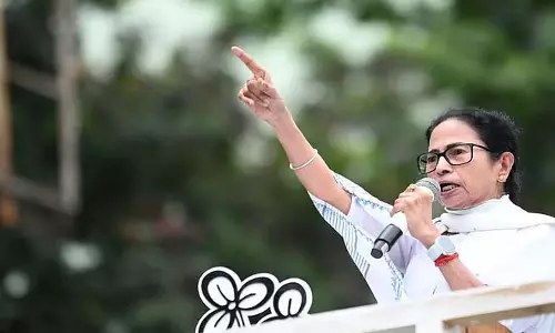 ममता ने भाजपा सरकार पर निशाना साधा ममता ने भाजपा सरकार पर निशाना साधा