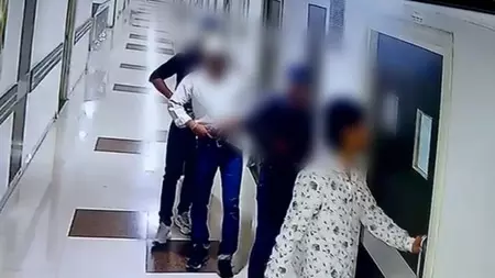 चंदन मिश्रा हत्याकांड: पुलिस मुठभेड़ में एक हमलावर गिरफ्तार, दो घायल चंदन मिश्रा हत्याकांड: पुलिस मुठभेड़ में एक हमलावर गिरफ्तार, दो घायल