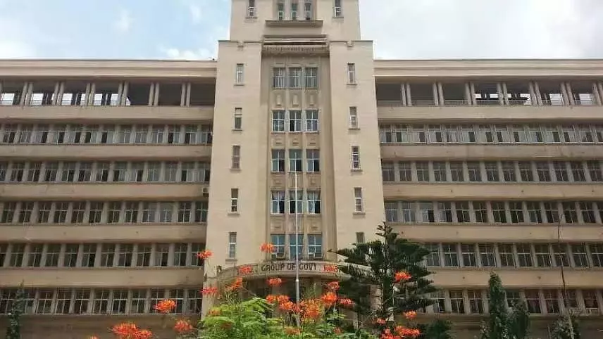 महाराष्ट्र का सबसे बड़ा सरकारी अस्पताल देरी, पैथोलॉजी गठजोड़ और लंबे MRI इंतज़ार से जूझ रहा महाराष्ट्र का सबसे बड़ा सरकारी अस्पताल देरी, पैथोलॉजी गठजोड़ और लंबे MRI इंतज़ार से जूझ रहा