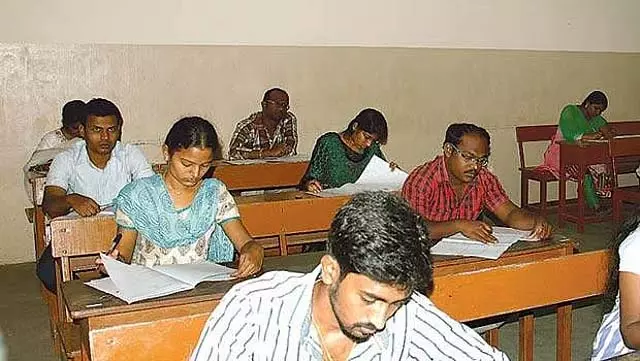 Tamil Nadu: ग्रुप 4 परीक्षा के अभ्यर्थी ध्यान दे नई घोषणा Tamil Nadu: ग्रुप 4 परीक्षा के अभ्यर्थी ध्यान दे नई घोषणा