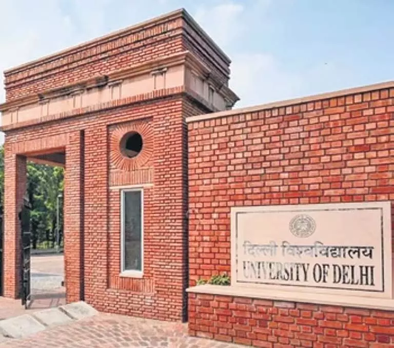 दिल्ली यूनिवर्सिटी में पहली बार जूलॉजी तीसरे स्थान पर पहुंचा दिल्ली यूनिवर्सिटी में पहली बार जूलॉजी तीसरे स्थान पर पहुंचा