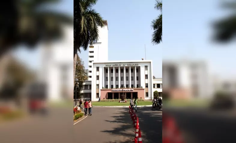 दवाई गले की नली में फंसी? रहस्यमयी परिस्थितियों में छात्र की मौत दवाई गले की नली में फंसी? रहस्यमयी परिस्थितियों में छात्र की मौत