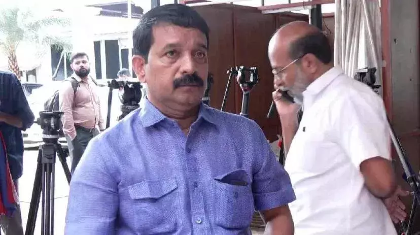 Kerala : वीएस के साथ बिताए पल याद कर भावुक हुए पूर्व सहायक सुरेश Kerala : वीएस के साथ बिताए पल याद कर भावुक हुए पूर्व सहायक सुरेश