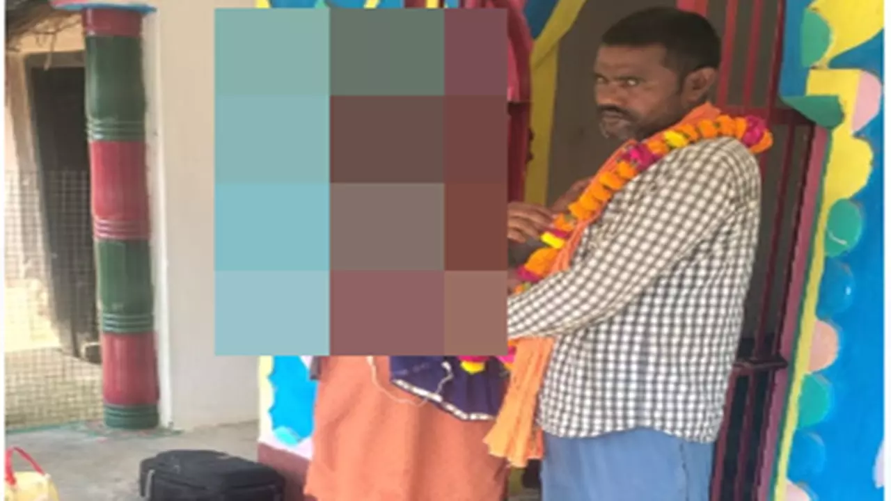 Hamirpur: कलयुगी मामा ने पहले अनाथ भांजी को किया गर्भवती Hamirpur: कलयुगी मामा ने पहले अनाथ भांजी को किया गर्भवती