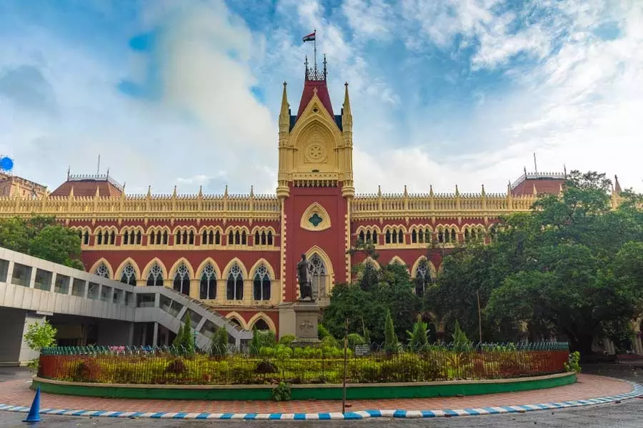 Calcutta उच्च न्यायालय ने शहीद दिवस पर निर्बाध यातायात प्रबंधन के लिए शहर पुलिस की सराहना की Calcutta उच्च न्यायालय ने शहीद दिवस पर निर्बाध यातायात प्रबंधन के लिए शहर पुलिस की सराहना की