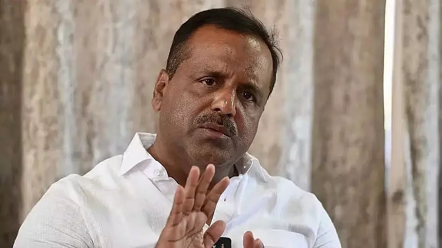 उल्लाल CMC राजाकालुवे के अतिक्रमण का ड्रोन सर्वेक्षण करेगी: UT Khader उल्लाल CMC राजाकालुवे के अतिक्रमण का ड्रोन सर्वेक्षण करेगी: UT Khader