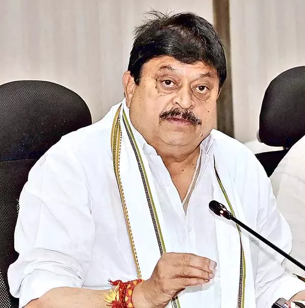 9वीं अनुसूची में 42 प्रतिशत आरक्षण शामिल करना असंभव है : Ramchander Rao 9वीं अनुसूची में 42 प्रतिशत आरक्षण शामिल करना असंभव है : Ramchander Rao