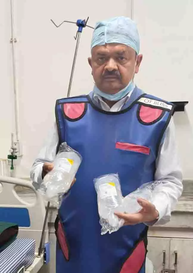 घातक ड्रिप: डॉक्टरों ने IV तरल पदार्थों के दुरुपयोग के खिलाफ चेतावनी दी घातक ड्रिप: डॉक्टरों ने IV तरल पदार्थों के दुरुपयोग के खिलाफ चेतावनी दी