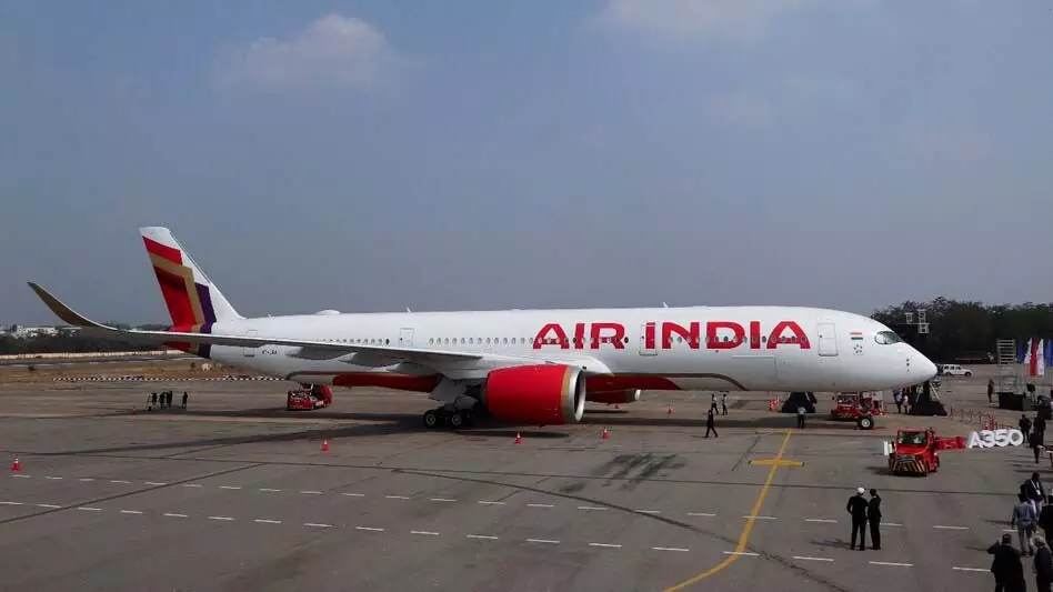 BIG BREAKING: दिल्ली एयरपोर्ट पर एअर इंडिया की फ्लाइट में आग, सभी यात्री सुरक्षित उतरे BIG BREAKING: दिल्ली एयरपोर्ट पर एअर इंडिया की फ्लाइट में आग, सभी यात्री सुरक्षित उतरे
