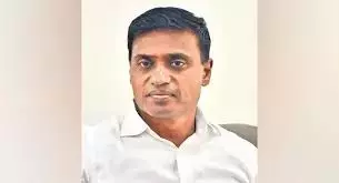YSRC नेता पेद्दीरेड्डी ने राजमुंदरी में एक विला किराए पर लिया YSRC नेता पेद्दीरेड्डी ने राजमुंदरी में एक विला किराए पर लिया