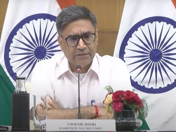 भारत ब्रिटेन में भगोड़ों के प्रत्यर्पण के लिए लगातार प्रयास कर रहा है: विदेश सचिव मिस्री भारत ब्रिटेन में भगोड़ों के प्रत्यर्पण के लिए लगातार प्रयास कर रहा है: विदेश सचिव मिस्री