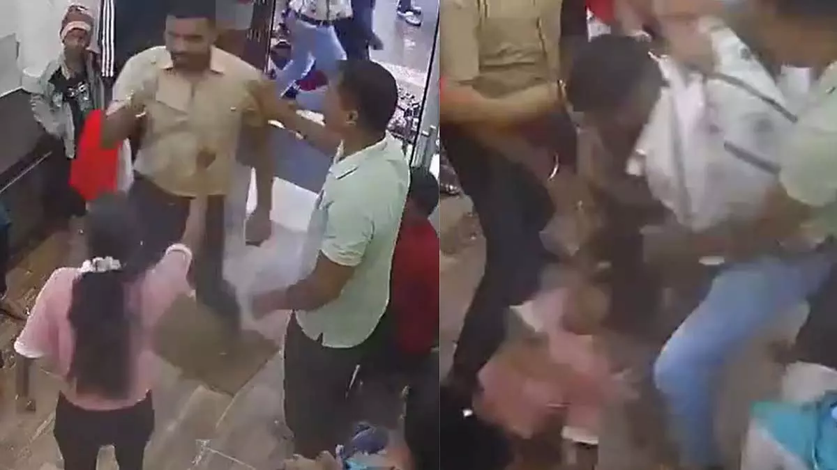 क्लिनिक में रिसेप्शनिस्ट से मारपीट, पुलिस ने आरोपी की तलाश शुरू की क्लिनिक में रिसेप्शनिस्ट से मारपीट, पुलिस ने आरोपी की तलाश शुरू की