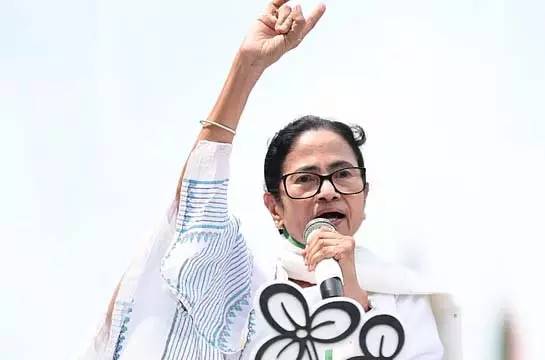 प्रवासियों के लिए कौन ज़िम्मेदार है? ममता बनर्जी 21 जुलाई को मंच पर बोलेंगी प्रवासियों के लिए कौन ज़िम्मेदार है? ममता बनर्जी 21 जुलाई को मंच पर बोलेंगी