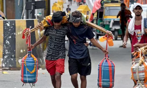 कांवड़ यात्रा के लिए प्रमुख सड़कें 23 जुलाई तक बंद कांवड़ यात्रा के लिए प्रमुख सड़कें 23 जुलाई तक बंद