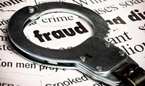 Mumbai : माहिम के व्यवसायी से शेयर ट्रेडिंग घोटाले में ₹14.73 करोड़ की ठगी Mumbai : माहिम के व्यवसायी से शेयर ट्रेडिंग घोटाले में ₹14.73 करोड़ की ठगी