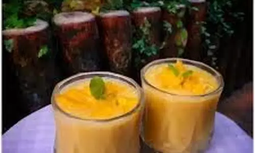 Recipe: आम से बनाएं ये ड्रिंक, मेहमान भी करेंगे तारीफ Recipe: आम से बनाएं ये ड्रिंक, मेहमान भी करेंगे तारीफ