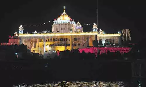Guru Tegh Bahadur के शहीदी दिवस पर सर्वधर्म सम्मेलन और यात्राएं Guru Tegh Bahadur के शहीदी दिवस पर सर्वधर्म सम्मेलन और यात्राएं