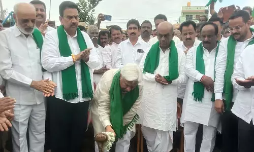 शहीद किसानों की स्मृति में स्मारक का निर्माण कार्य शुरू