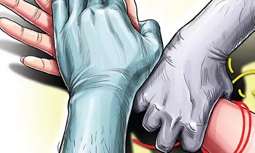Odisha में 18 वर्षीय युवती का कथित तौर पर अपहरण कर दो लोगों ने बलात्कार किया, एक गिरफ्तार