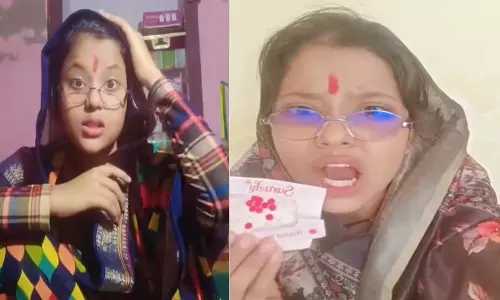 दिव्या तिवारी की गायकी सोशल मीडिया पर छाई, पीएम मोदी की मुरीद है 8वीं कक्षा की छात्रा दिव्या तिवारी की गायकी सोशल मीडिया पर छाई, पीएम मोदी की मुरीद है 8वीं कक्षा की छात्रा