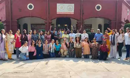 Jalandhar: संकाय के नेतृत्व वाले प्रयासों से राजकीय महाविद्यालय राज्य युवा महोत्सव मानचित्र पर आया Jalandhar: संकाय के नेतृत्व वाले प्रयासों से राजकीय महाविद्यालय राज्य युवा महोत्सव मानचित्र पर आया