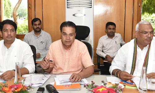 Jaipur: गुर्जर व अति पिछड़ा वर्ग की मांगों पर मंत्रीगण समिति की दूसरी बैठक सम्पन्न Jaipur: गुर्जर व अति पिछड़ा वर्ग की मांगों पर मंत्रीगण समिति की दूसरी बैठक सम्पन्न