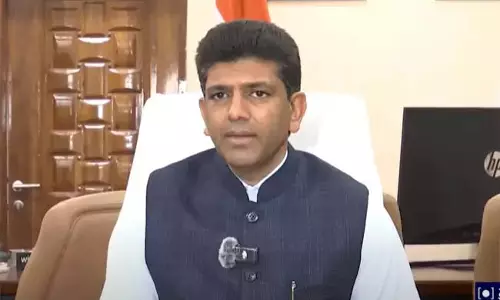 केंद्र सरकार ने तोतापुरी आम के किसानों को राहत देने का फैसला लिया : केंद्रीय मंत्री केंद्र सरकार ने तोतापुरी आम के किसानों को राहत देने का फैसला लिया : केंद्रीय मंत्री