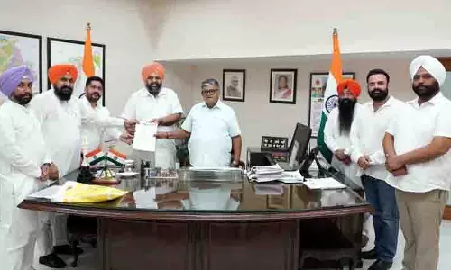 BJP प्रतिनिधिमंडल ने राज्यपाल से मुलाकात की, राज्य की भूमि पूलिंग नीति पर आपत्ति जताई