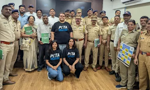 पेटा इंडिया ने एमबीवीवी पुलिस को पशु क्रूरता से निपटने का प्रशिक्षण दिया पेटा इंडिया ने एमबीवीवी पुलिस को पशु क्रूरता से निपटने का प्रशिक्षण दिया