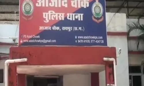 पूजा पाठ के बहाने आए युवकों पर 70 हजार रुपये की नकदी और जेवरात चोरी का संदेह